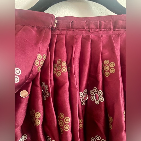 ZAHRA AHMED Silk Lehenga, Choli and Duppatta - Picture 7 of 15